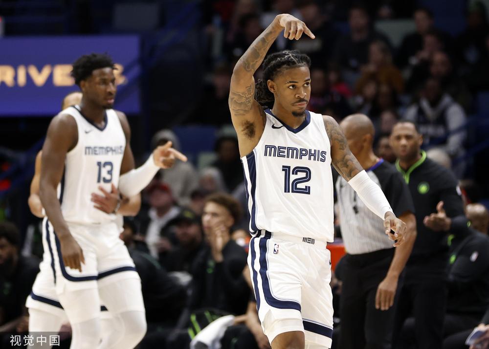 的领导下 的领导下