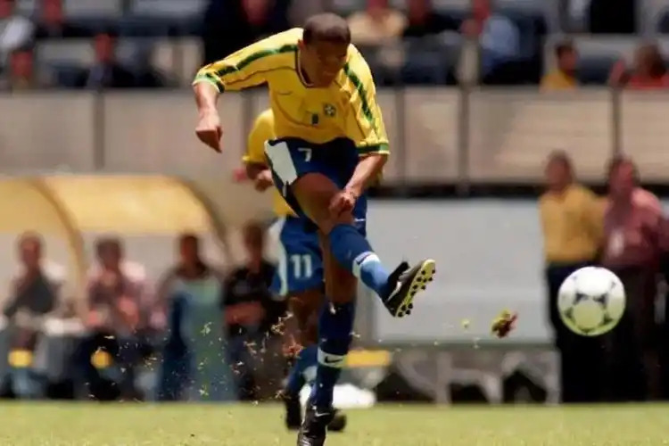 揭开足球豪 揭开足球豪