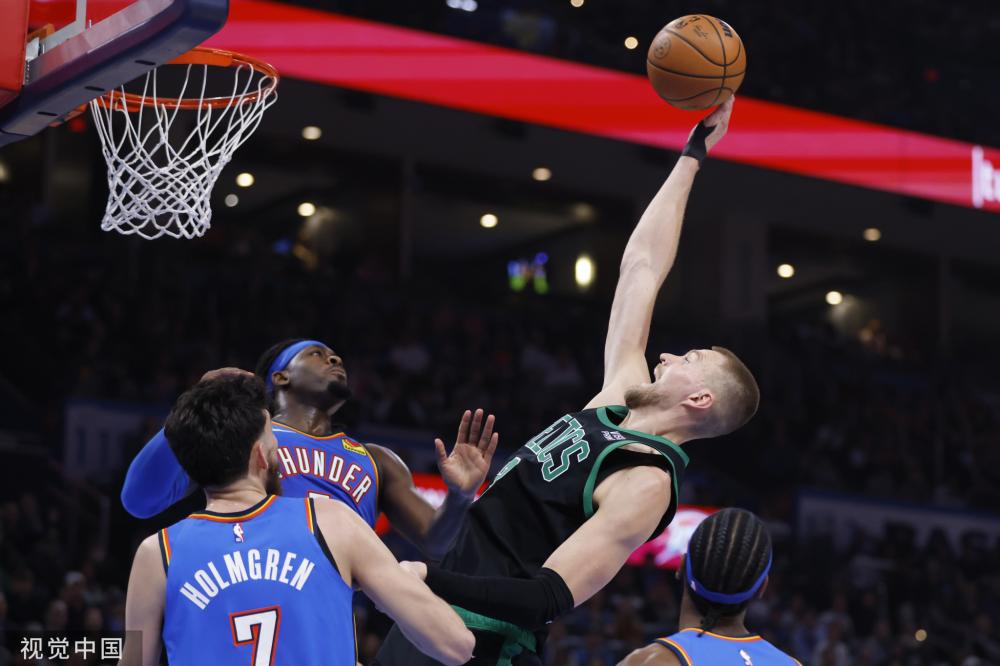 这些球员正 这些球员正